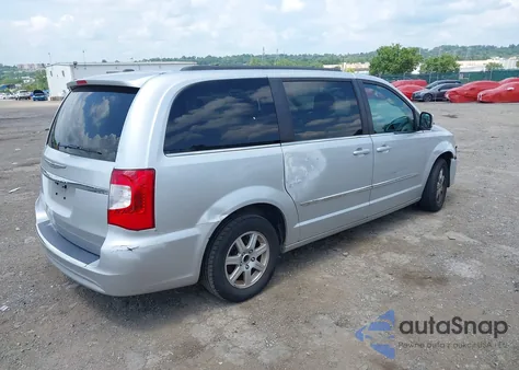 2011 Chrysler Town & Country Touring from USA, damaged, VIN 2A4RR5DG1BR781583
